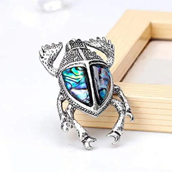 New Abalone Shell Pin Brooch. - Picture 5 of 16